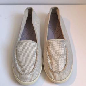 Men’s Reef shoes. Size 11